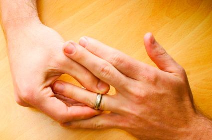 Partnerim Hile mi Yapıyor: Nasıl Öğrenilir