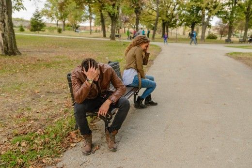 Duygusal İstismar: Zehirli Bir İlişkide Olduğunuzun 10 İşareti