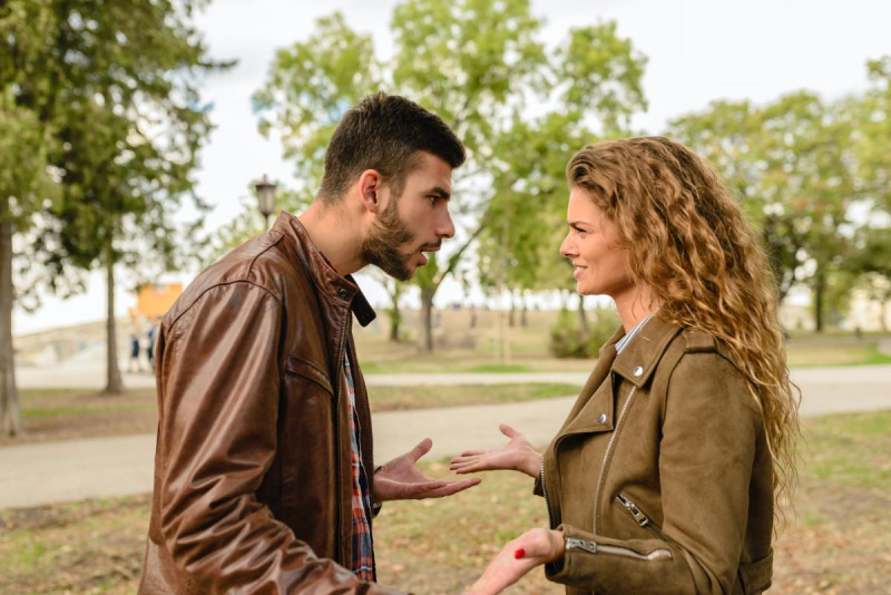 Partnerinizle Daha İyi ve Sağlıklı Bir Şekilde Nasıl Tartışabilirsiniz?