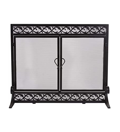 Image du produit du petit écran de cheminée à volutes Plow & Hearth avec portes à charnières en fonte...